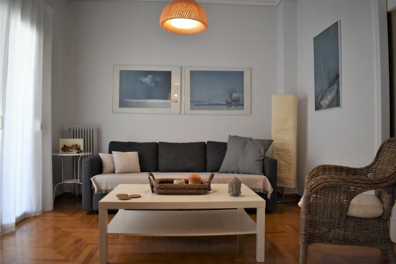 Athens Downtown Boho Apartment 1 Min From Metro Екстериор снимка